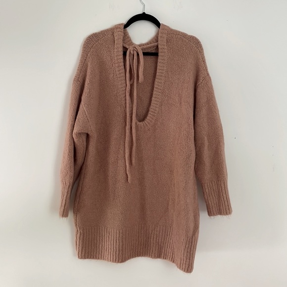 Zara sweater dress with open back - Picture 6 of 8